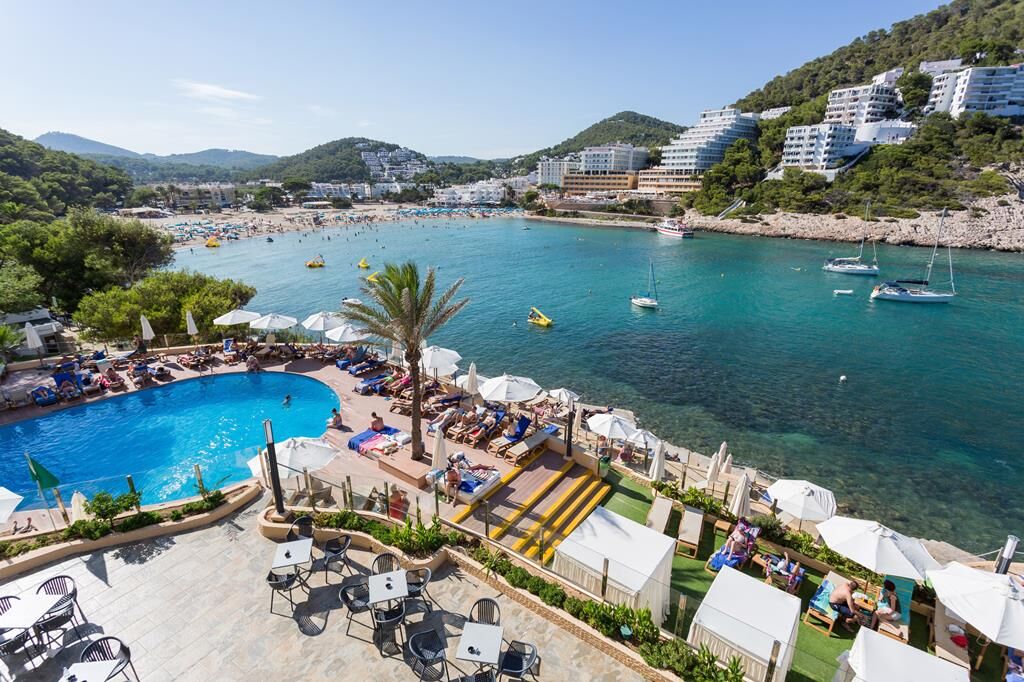 palladium-hotel-cala-llonga