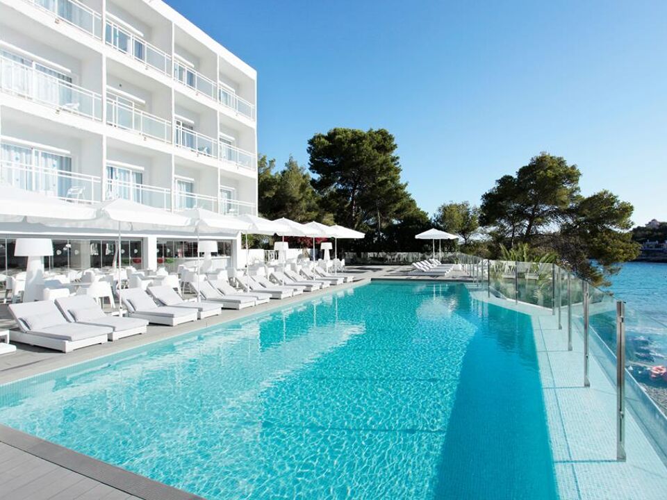 Grupotel Ibiza Beach Resort