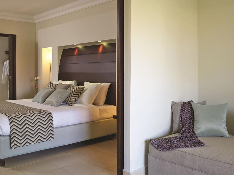 Coral Sea Holiday Resort & Aqua Park