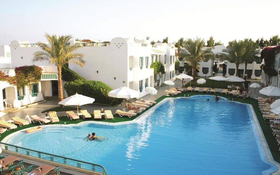 Falcon Hills Hotel