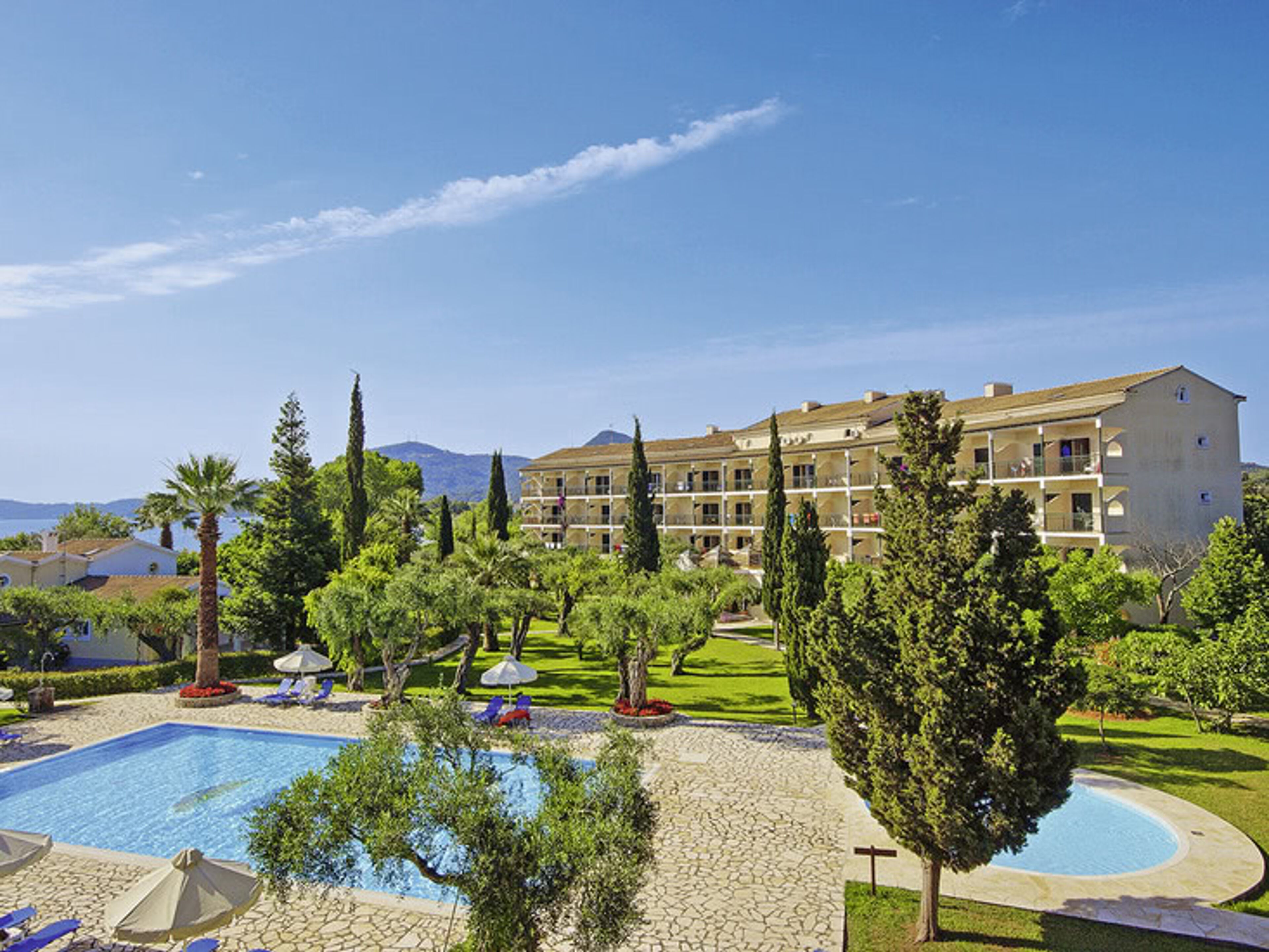 Delfinia Hotel