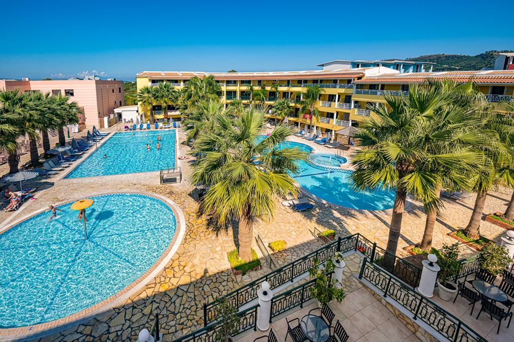 caretta-beach-holiday-village