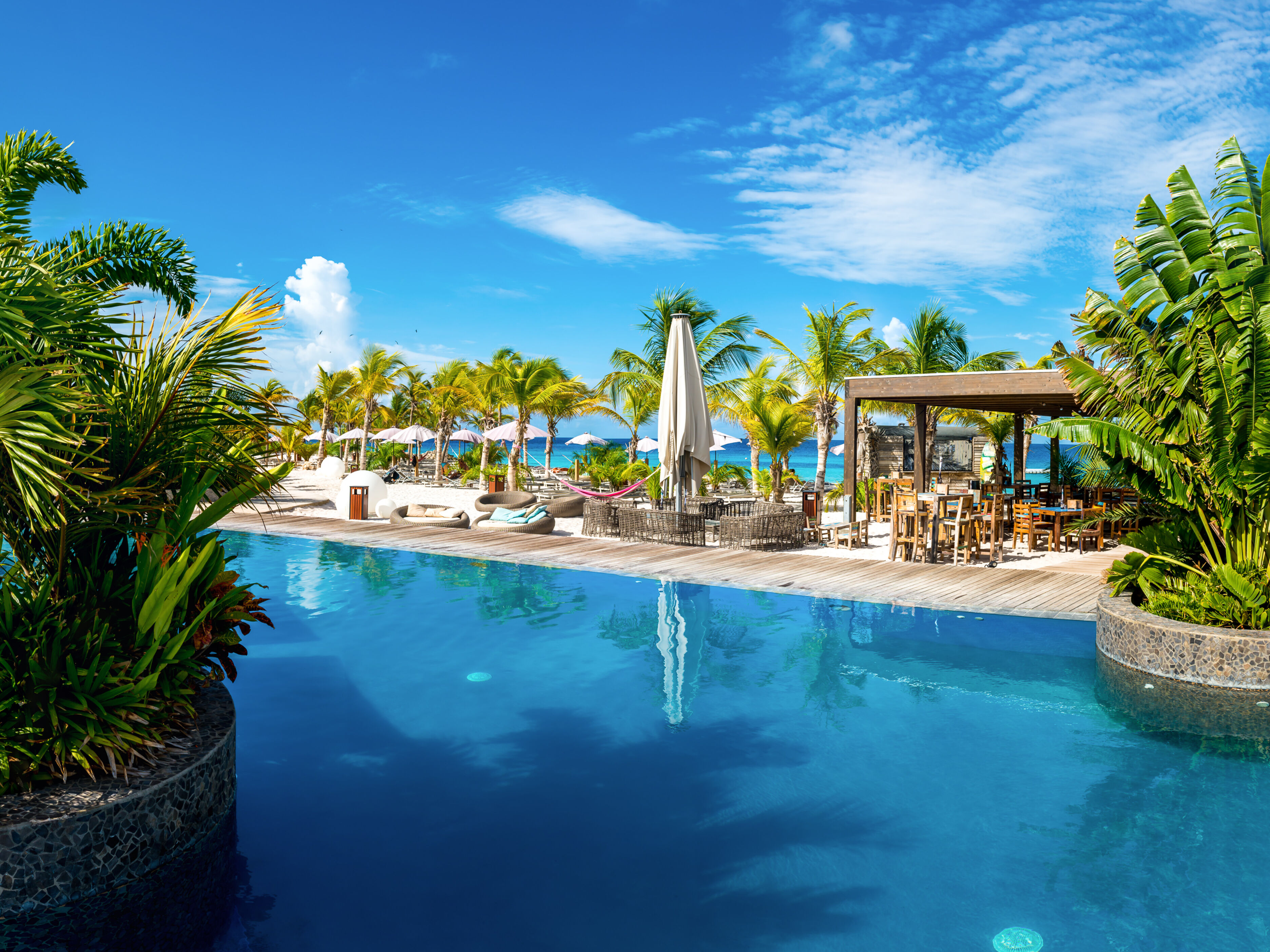 Delfins Beach Resort