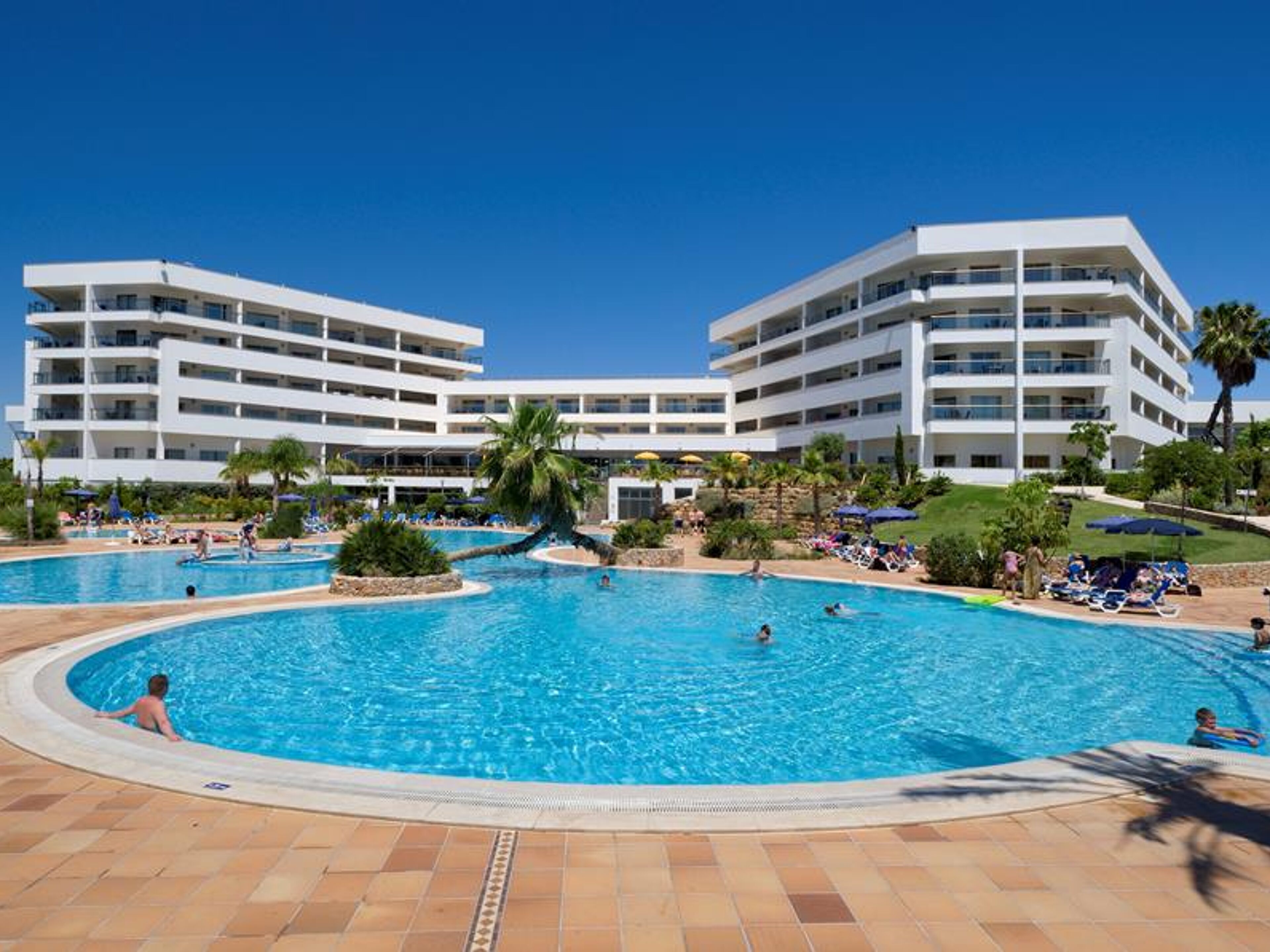 Alfagar Aparthotel