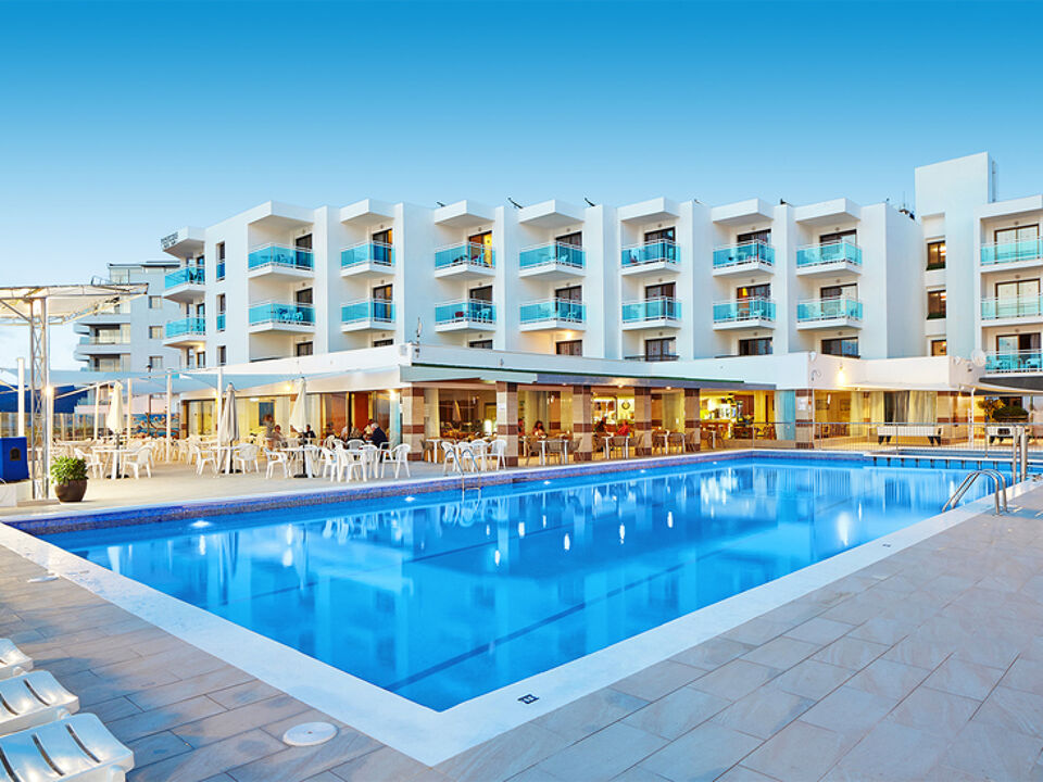 Aparthotel Nereida