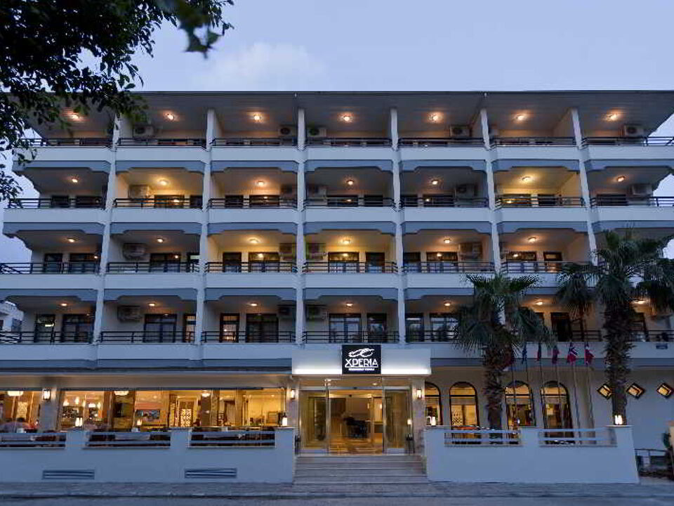 Xperia Kandelor Hotel