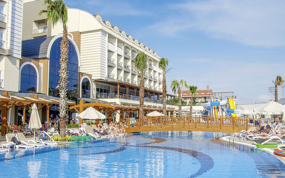 Mary Palace Resort & Spa