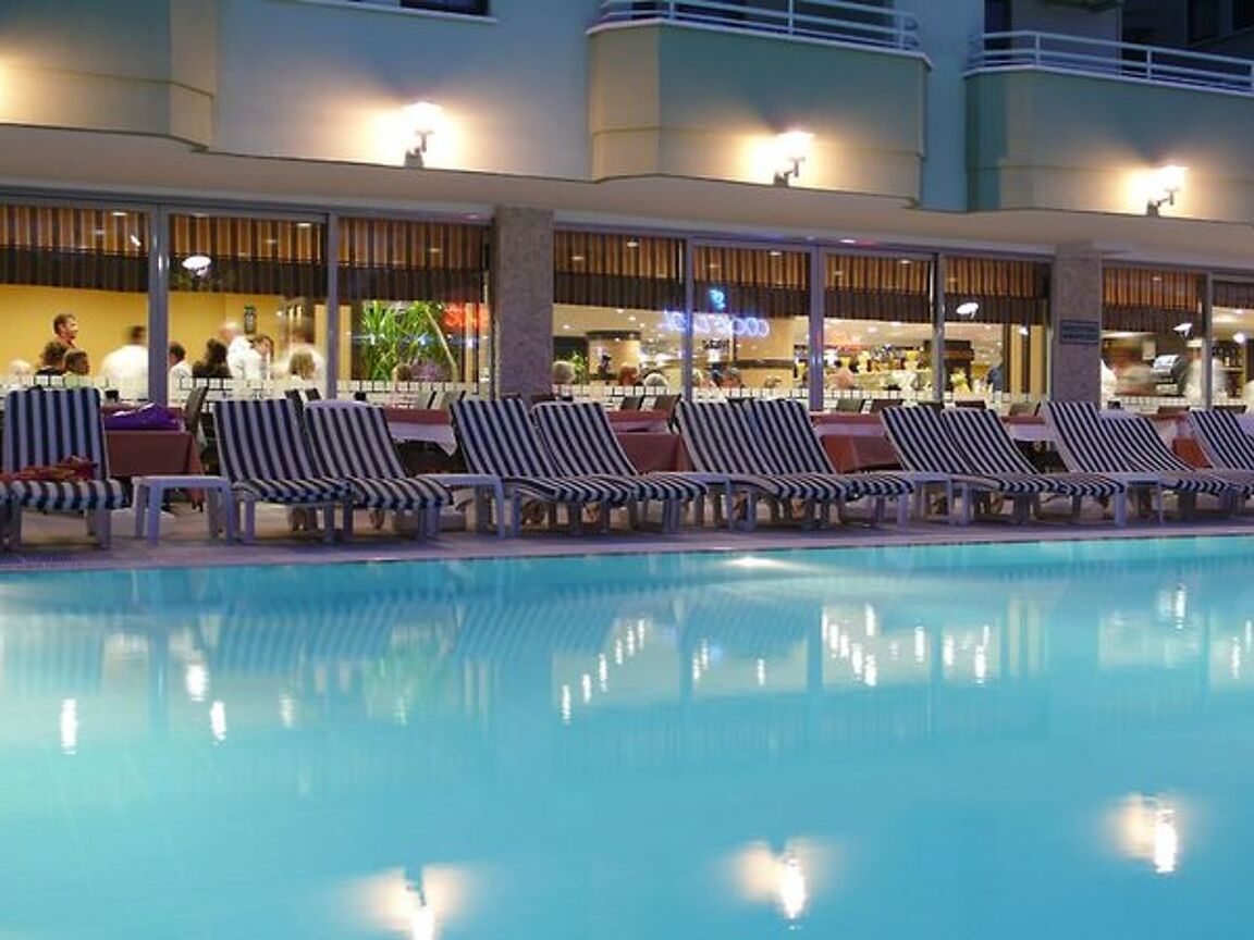 Sealine Hotel