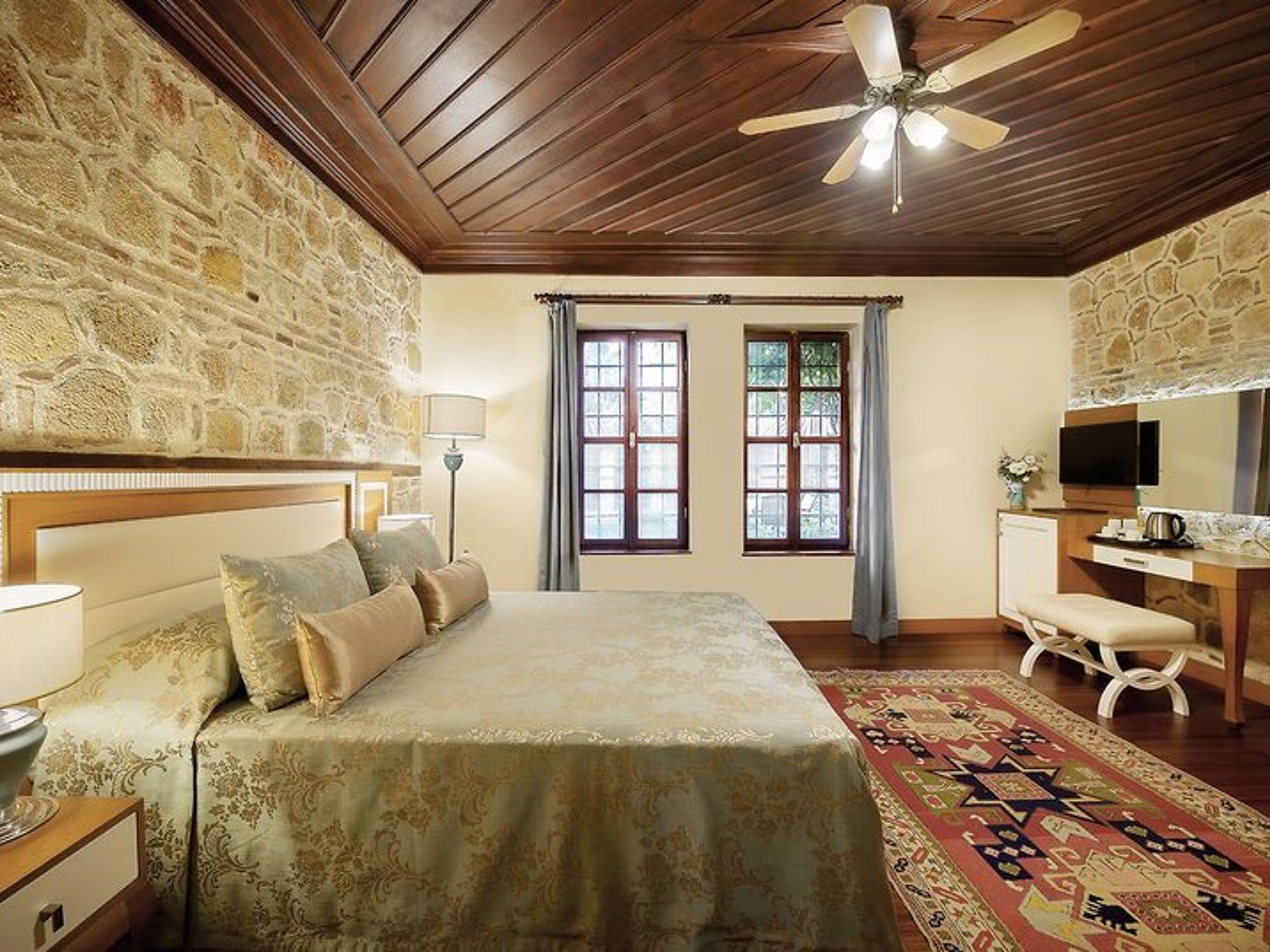 Dogan Hotel