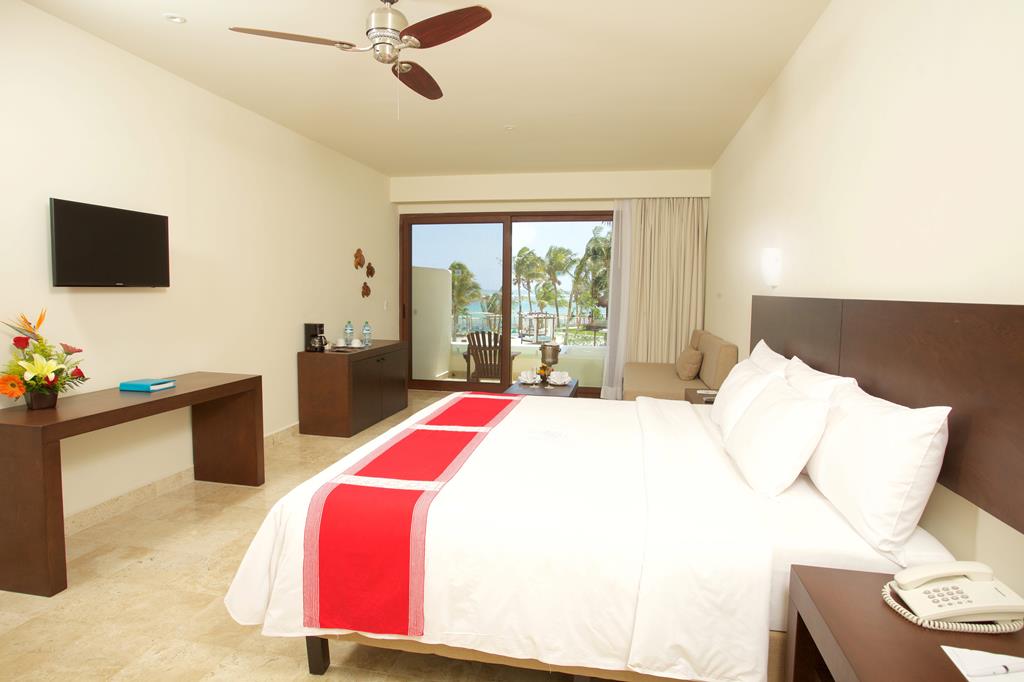 akumal-bay-beach-wellness-resort