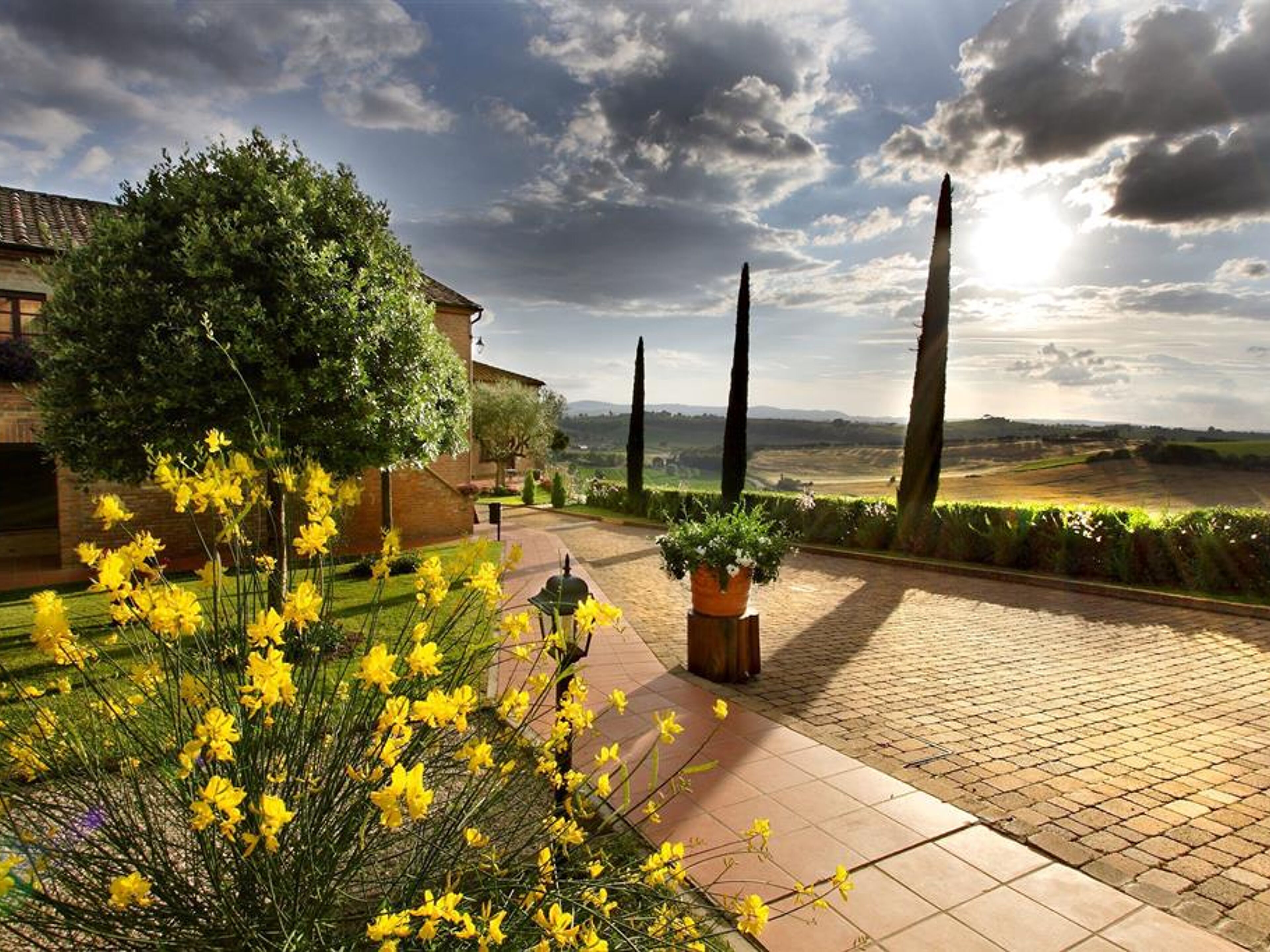 Borgo Tre Rose