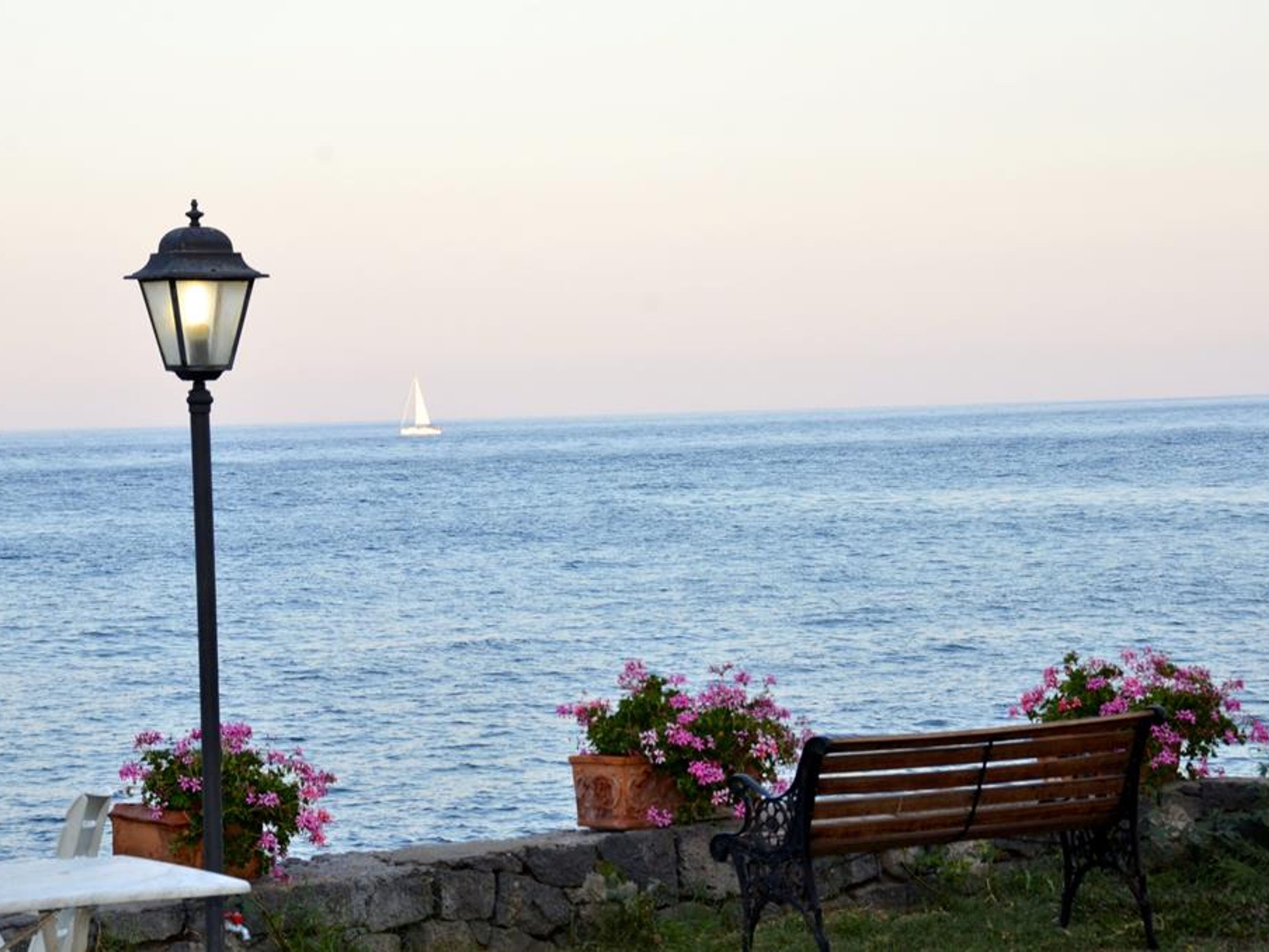 Arathena Rocks Hotel