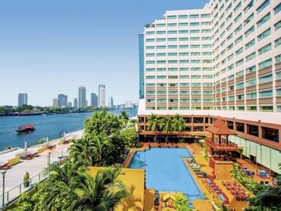 Ramada Plaza by Wyndham Menam Riverside