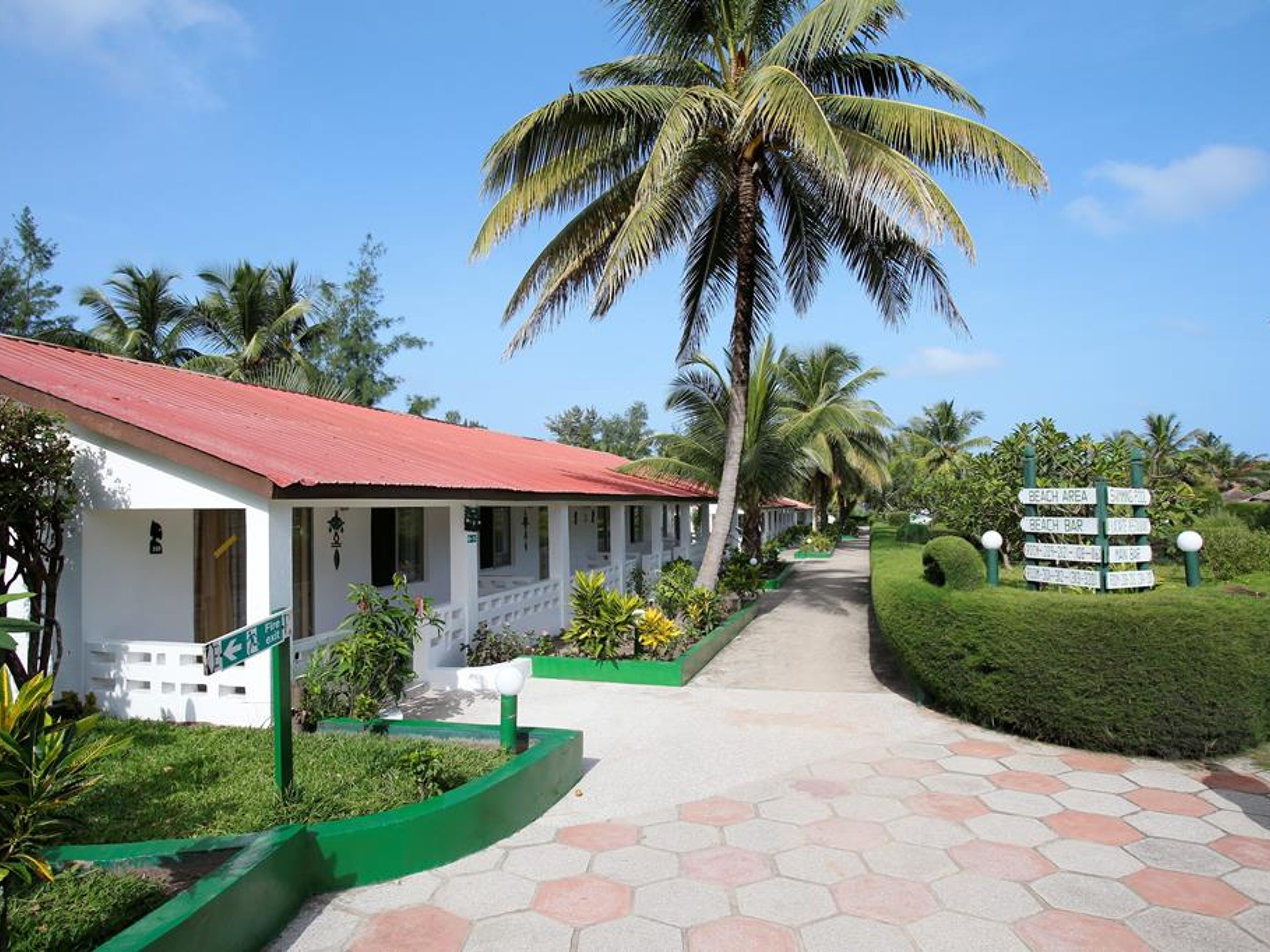 Holiday Beach Club