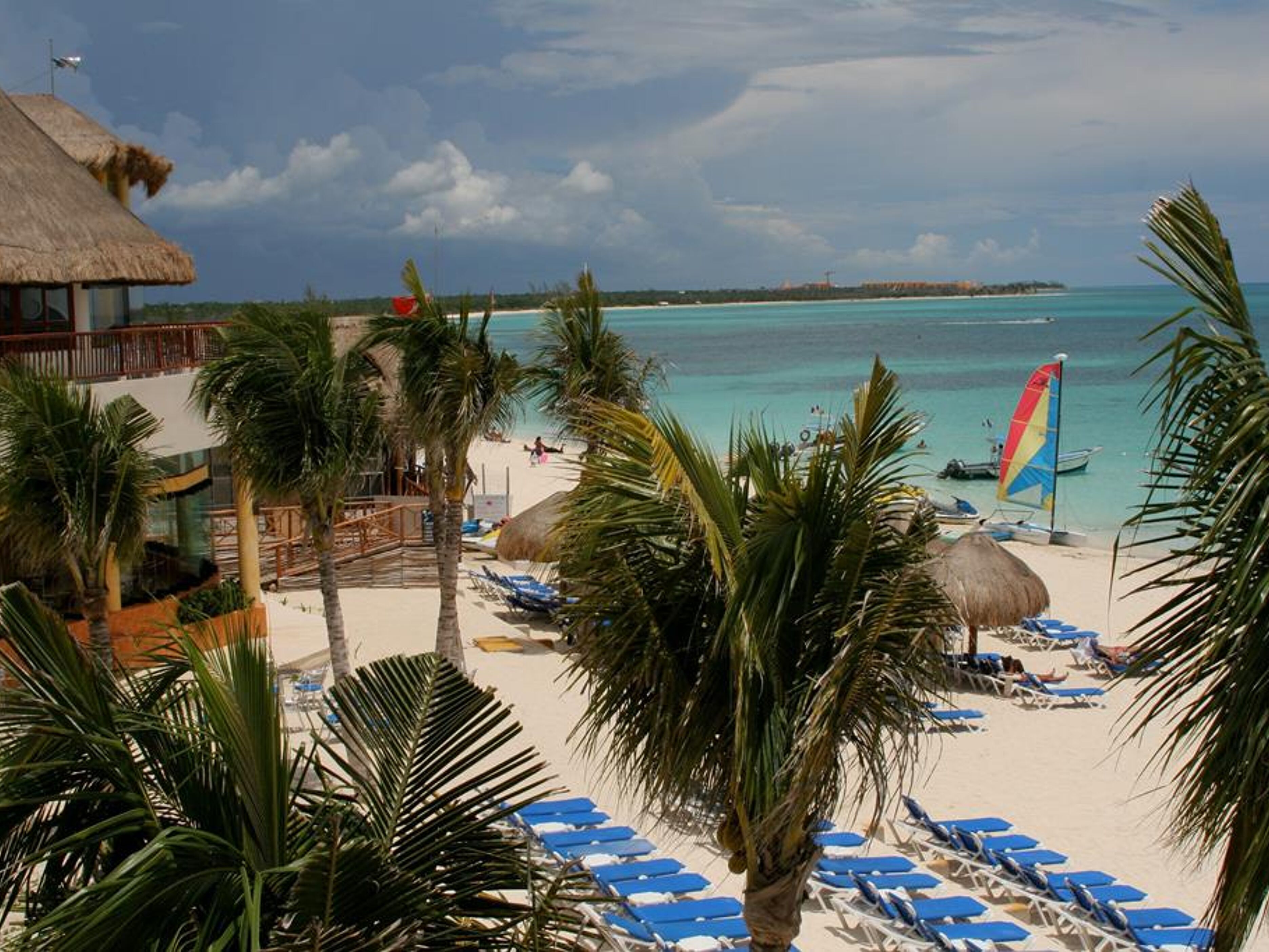 The Reef Coco Beach
