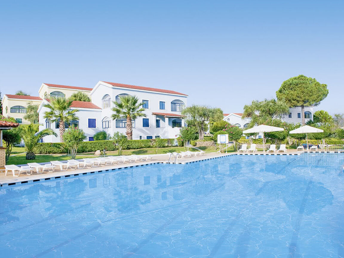 Govino Bay