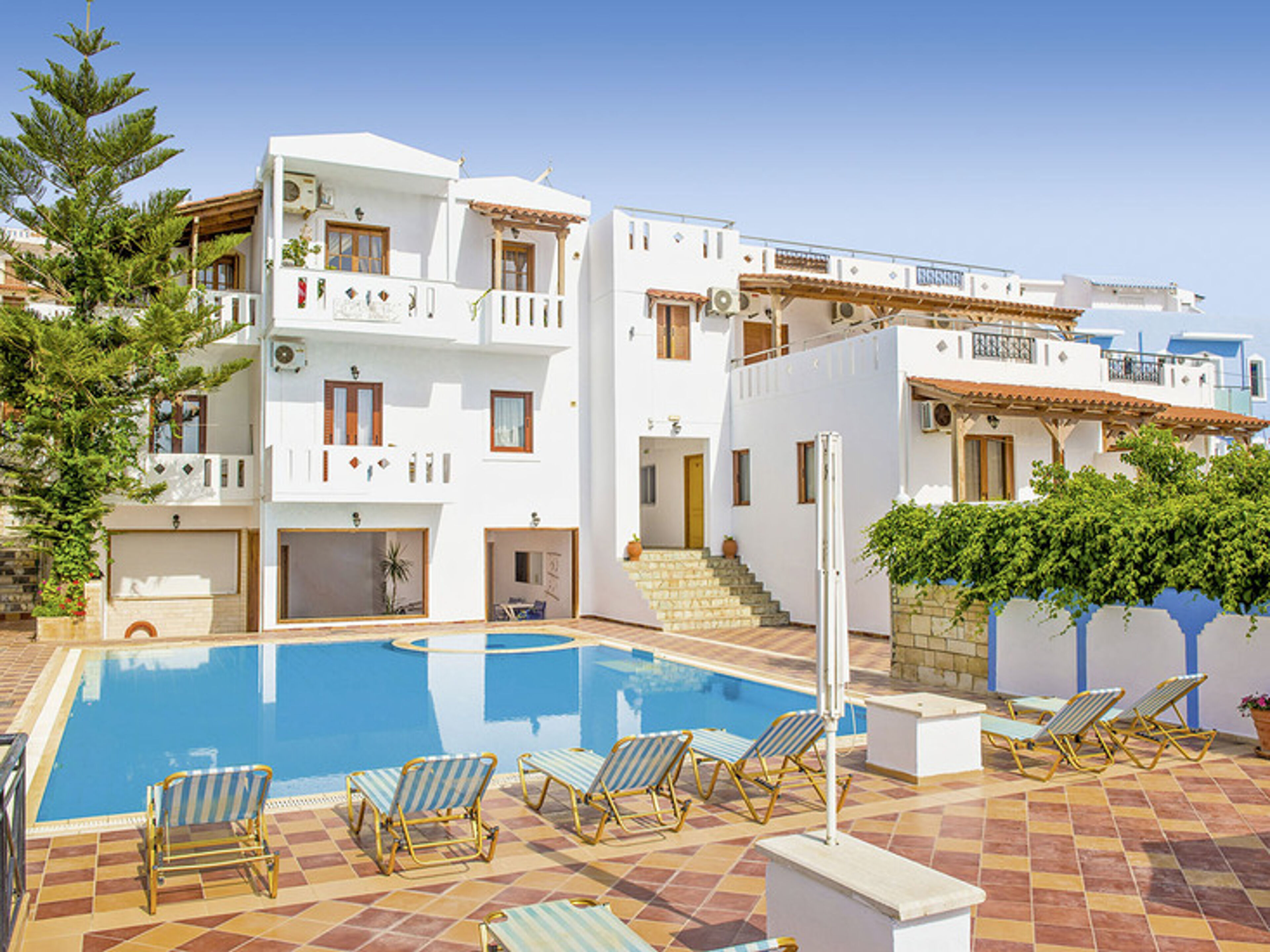 Adonis Hotel