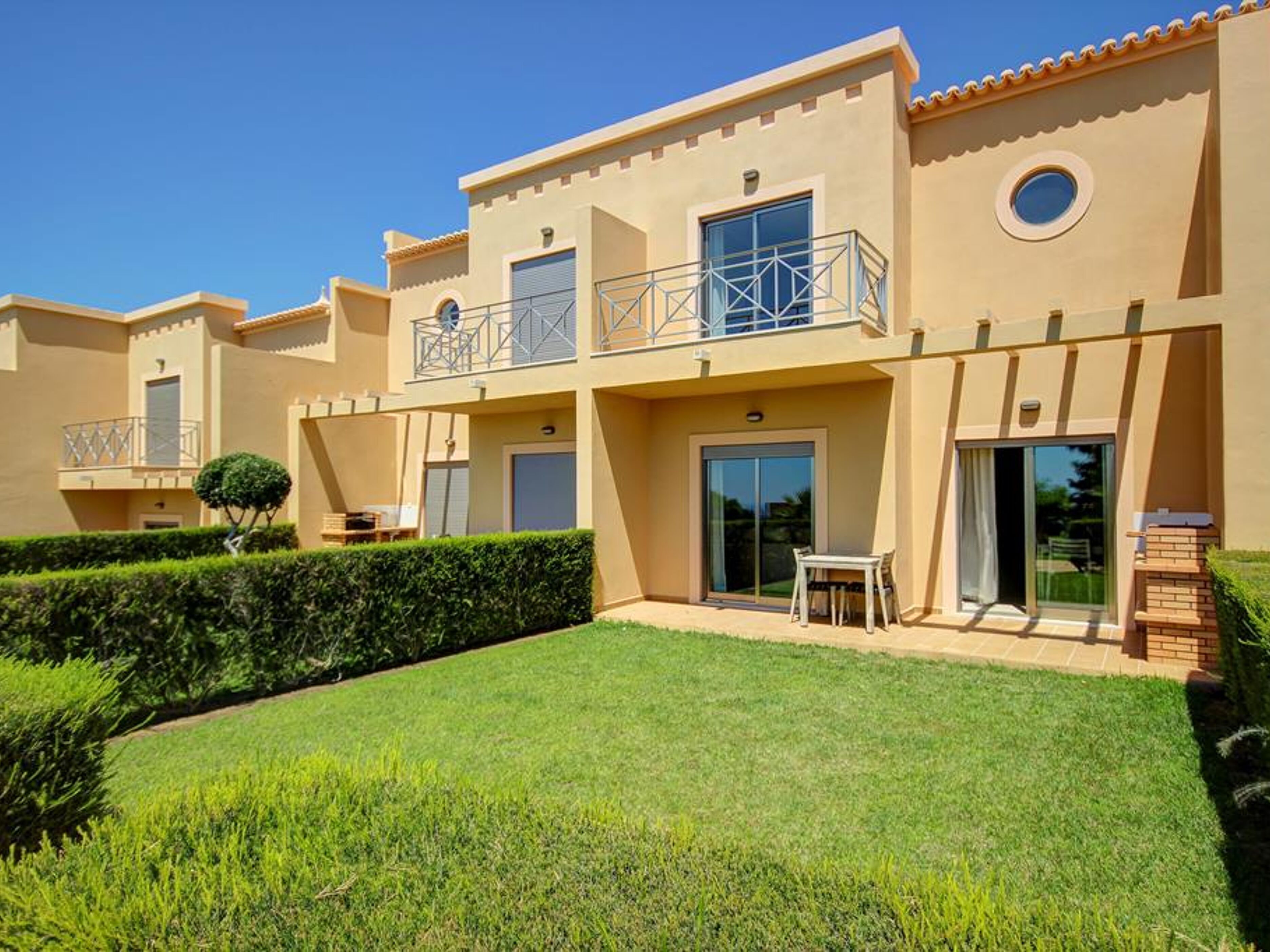 Pinheiros da Balaia Villas