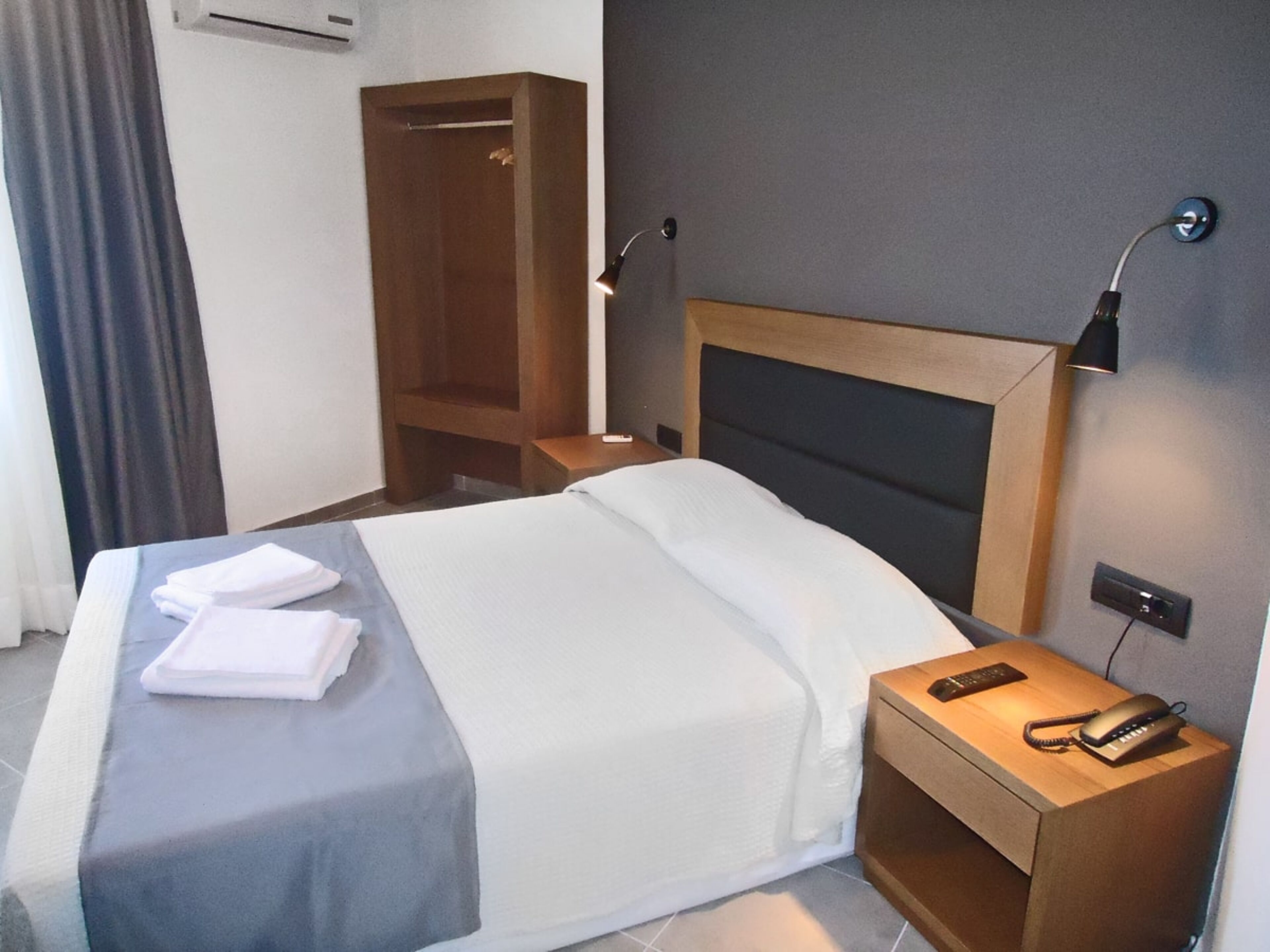 Amphitryon Boutique Hotel
