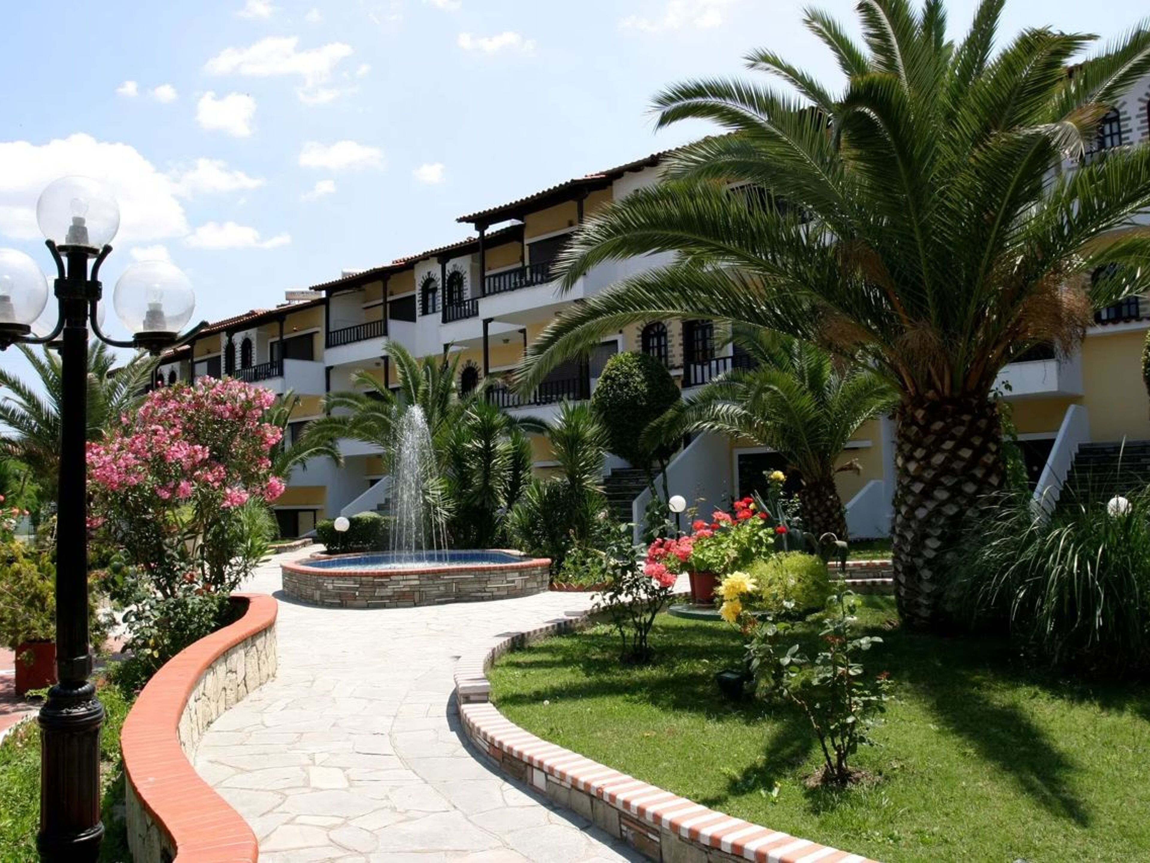 Ioli Village