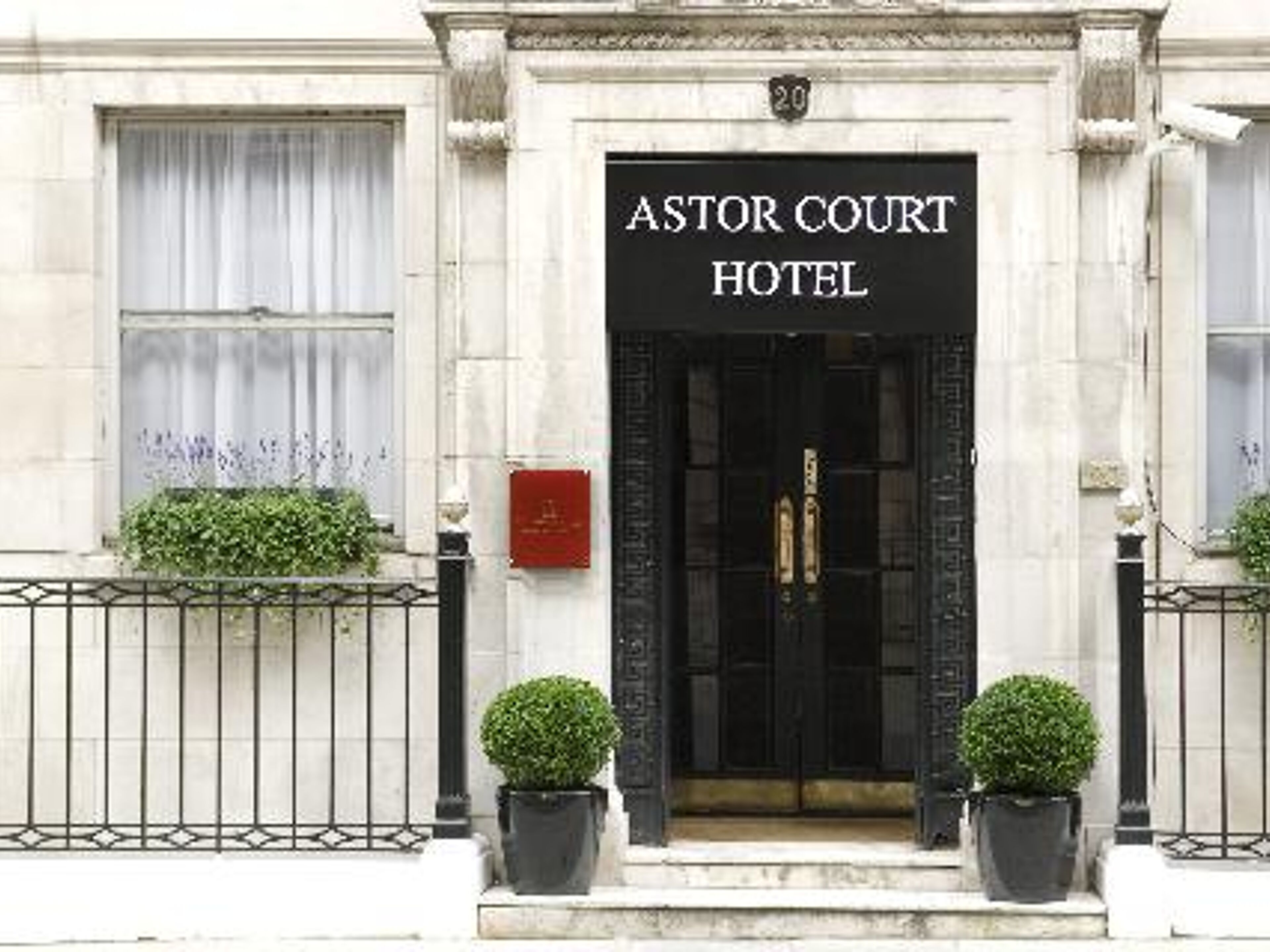 Astor Court Hotel