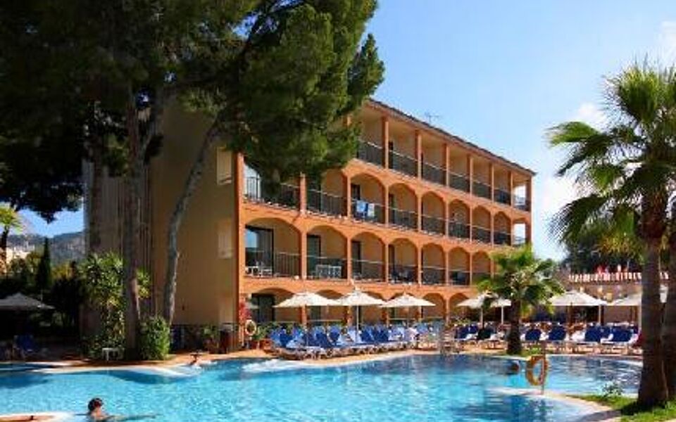 Valentin Somni Hotel & Suites