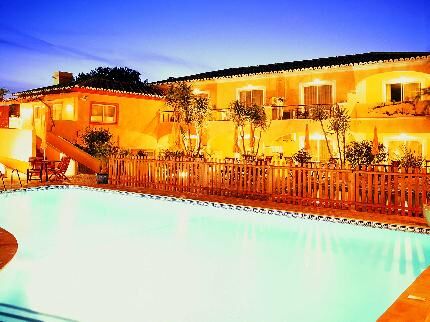 costa-daposoiro-ambiance-village