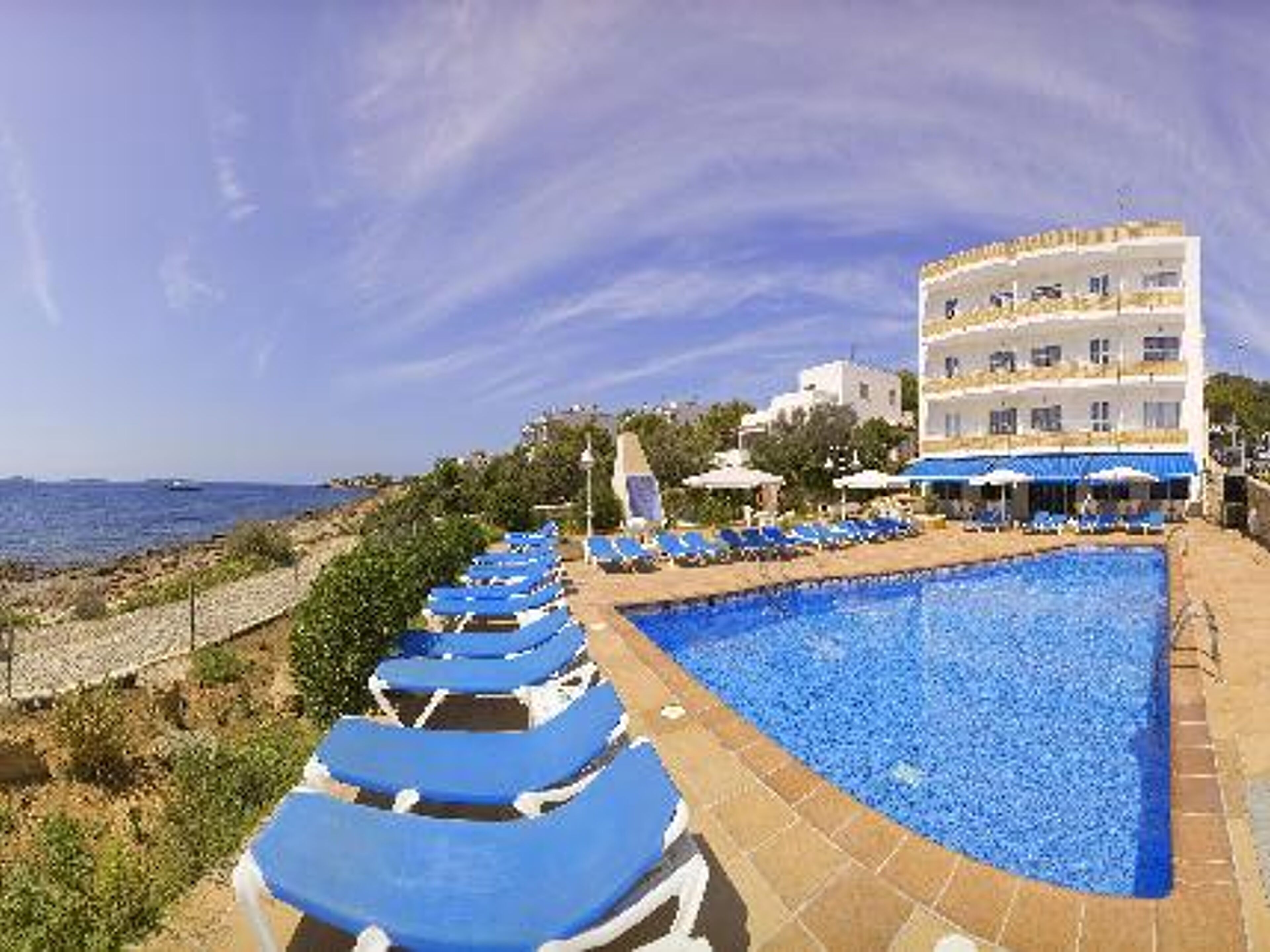 Sol Bahía Ibiza Suites