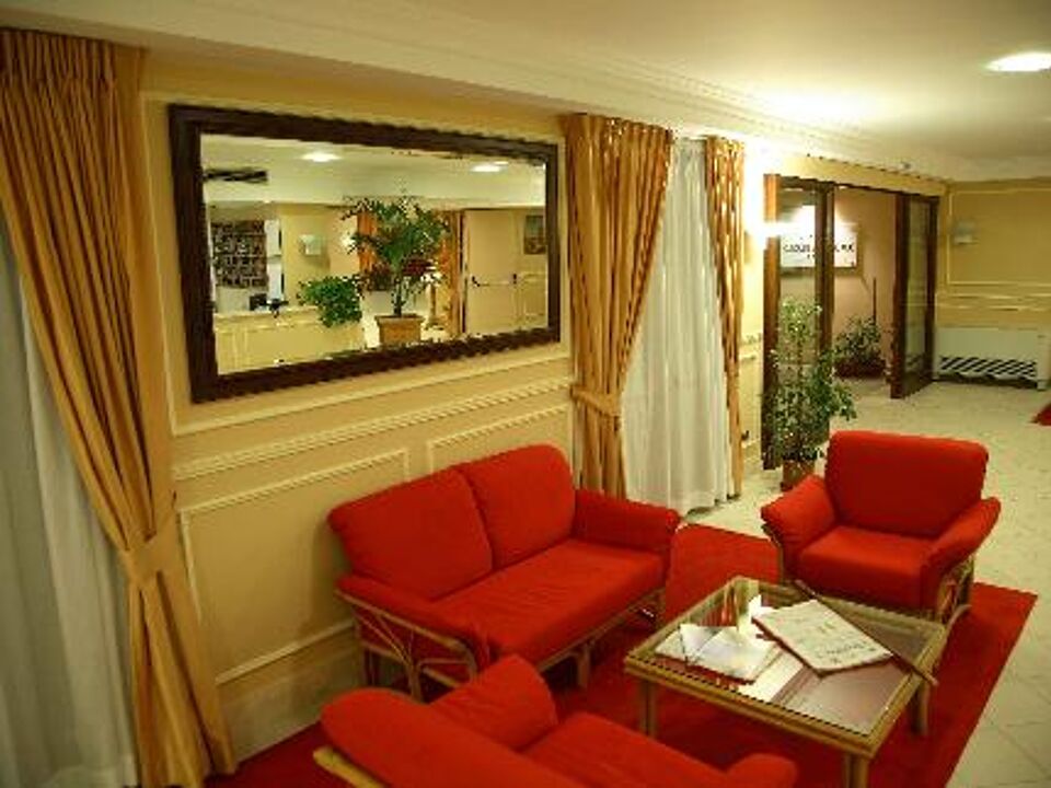 Dioscuri Bay Palace