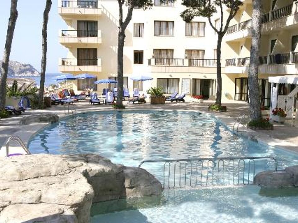 Bella Playa Hotel & Spa
