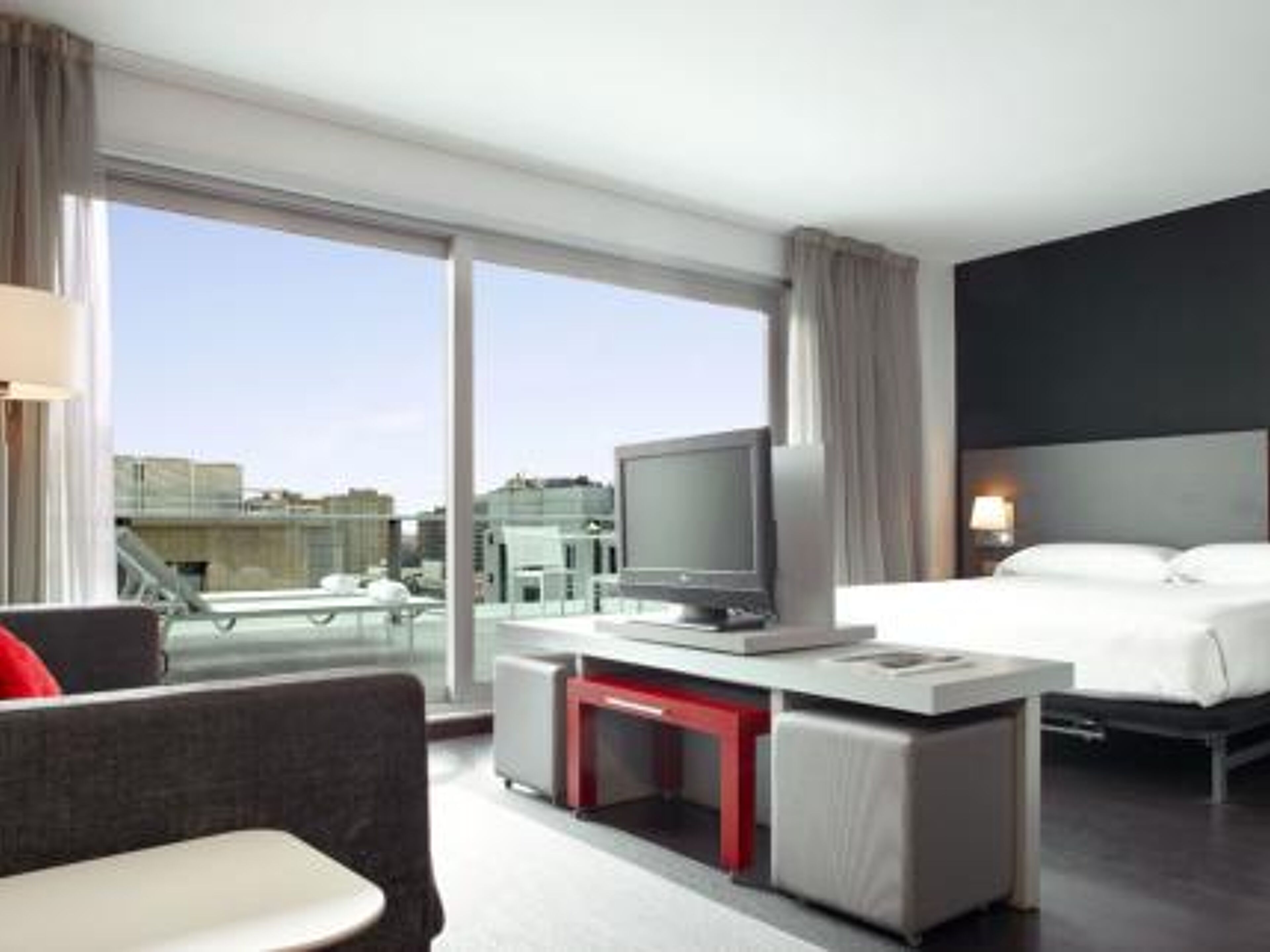 Hotel ILUNION Atrium