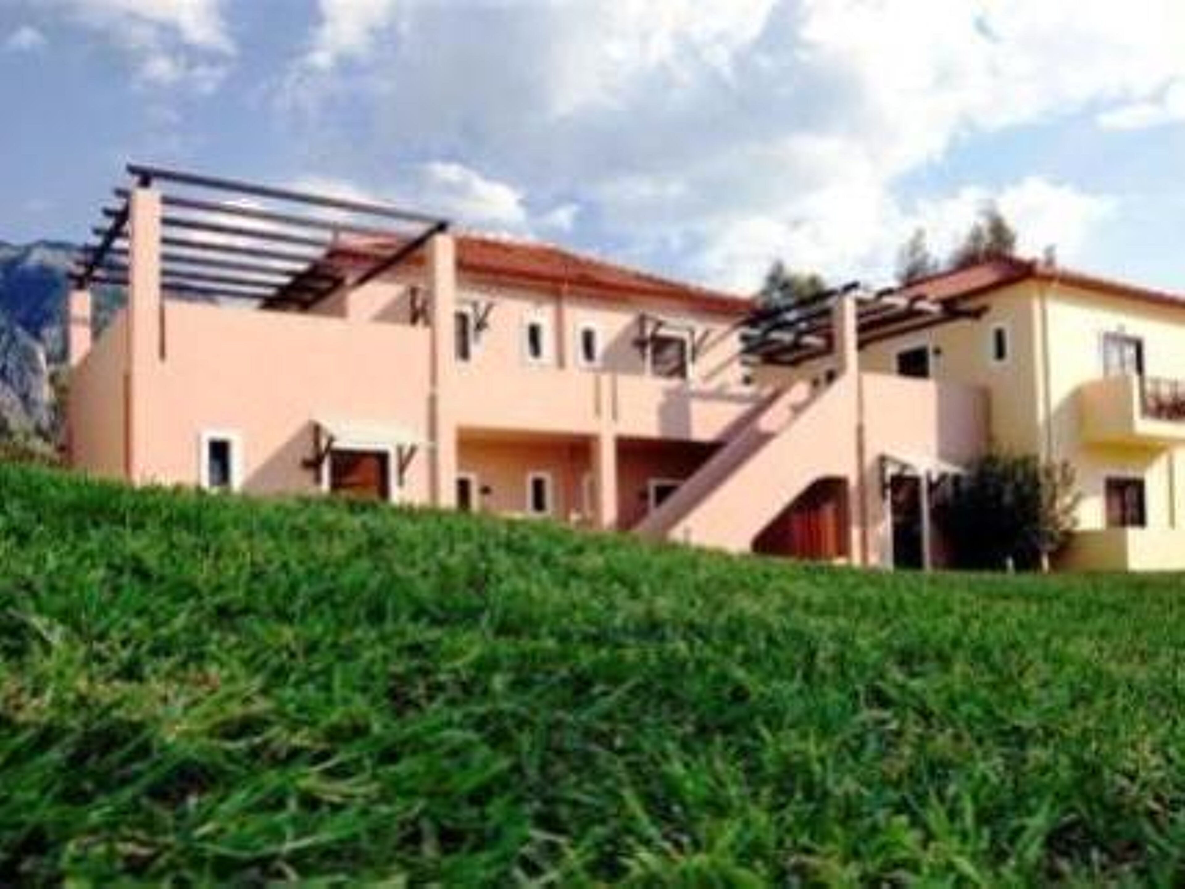 Elite City Resort