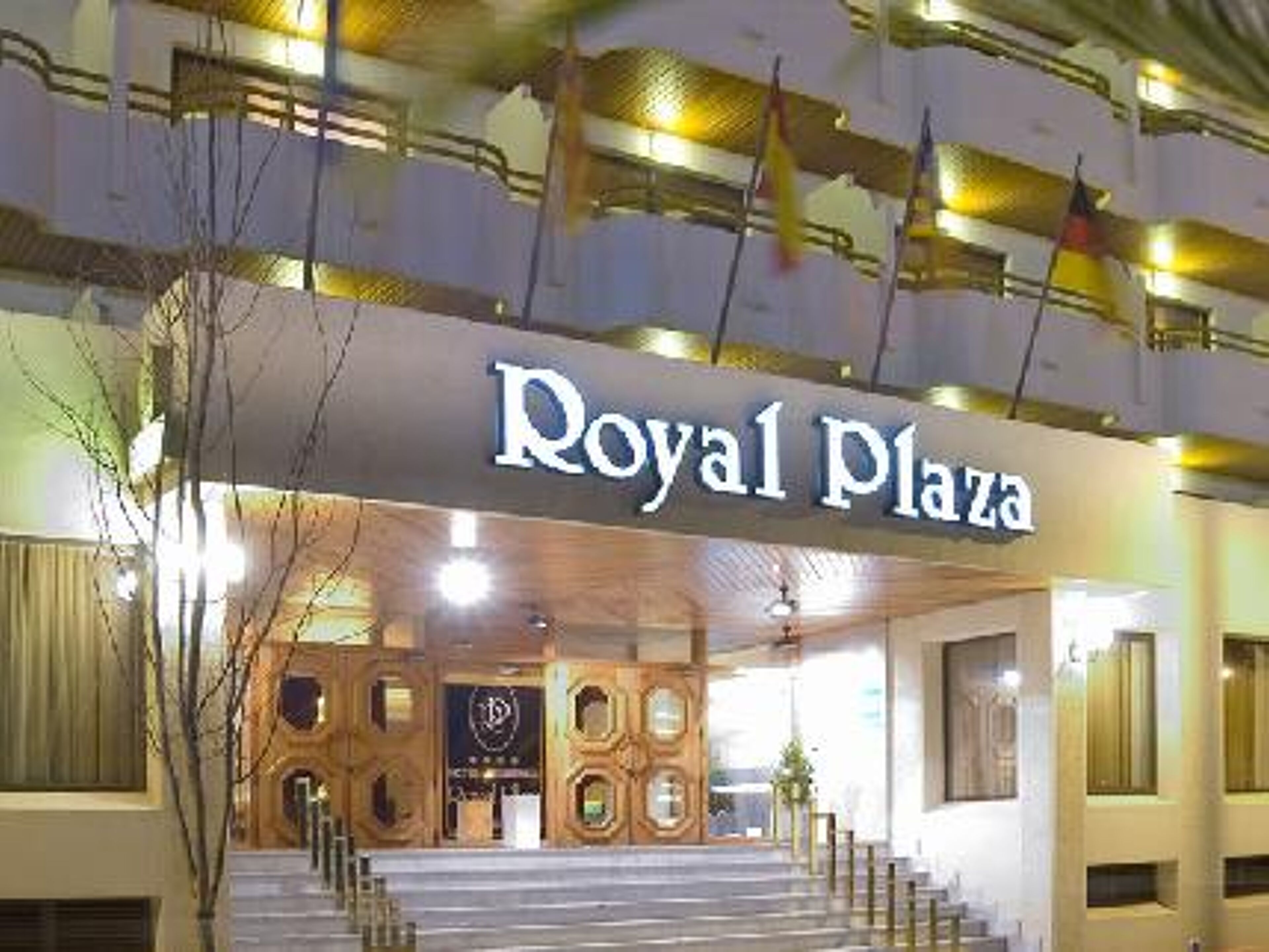 Royal Plaza