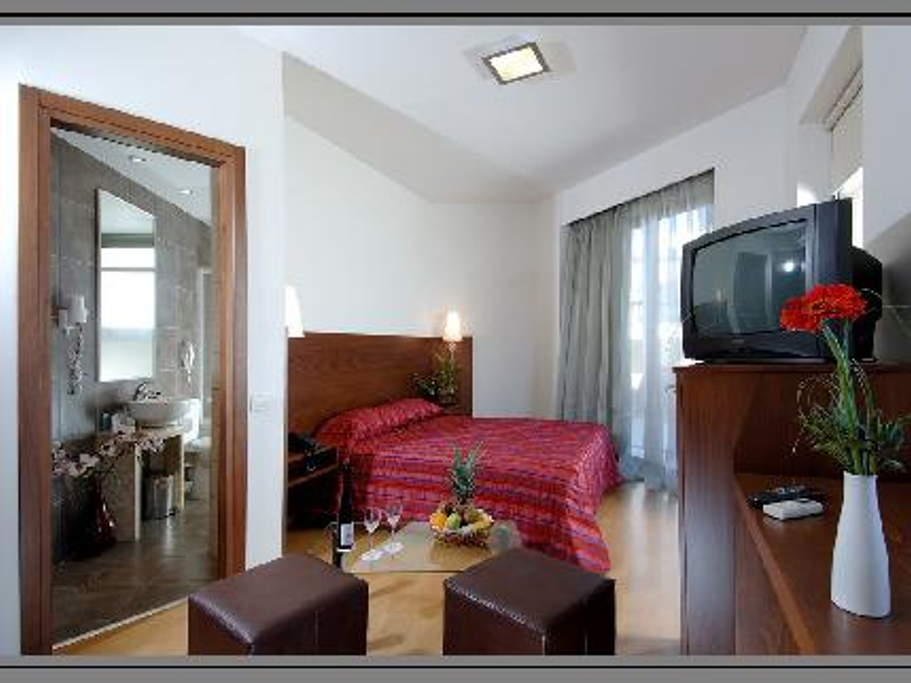 Marin Dream Hotel