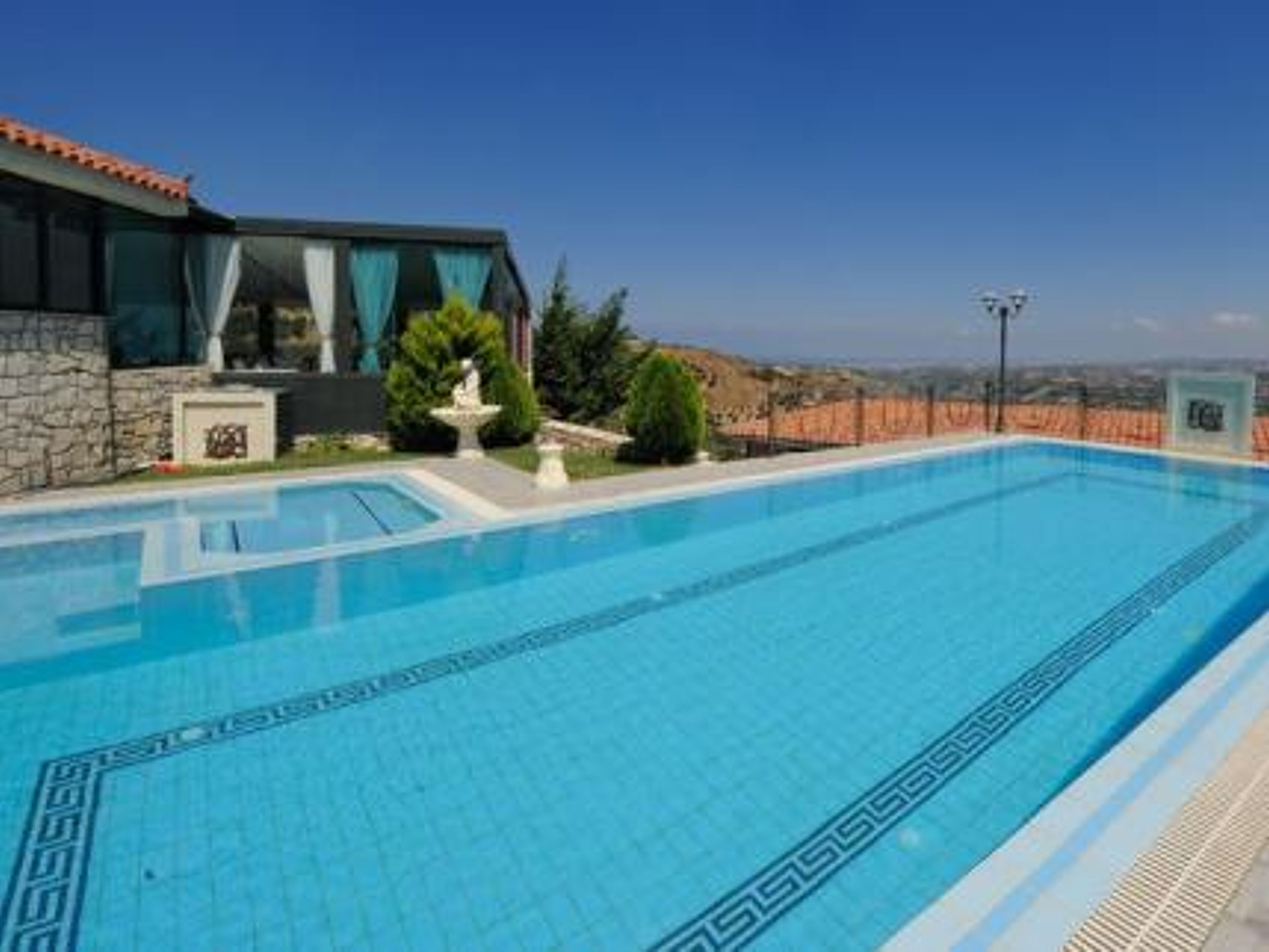Rafkos Hill Mansion