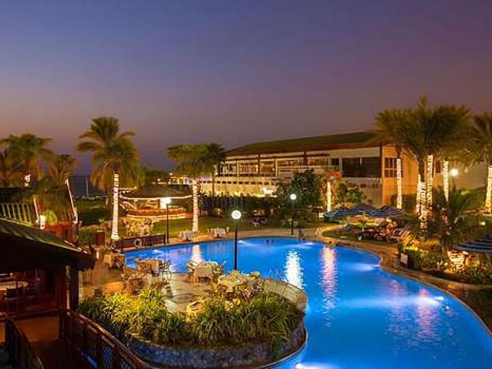 Dubai Marine Beach Resort and Spa